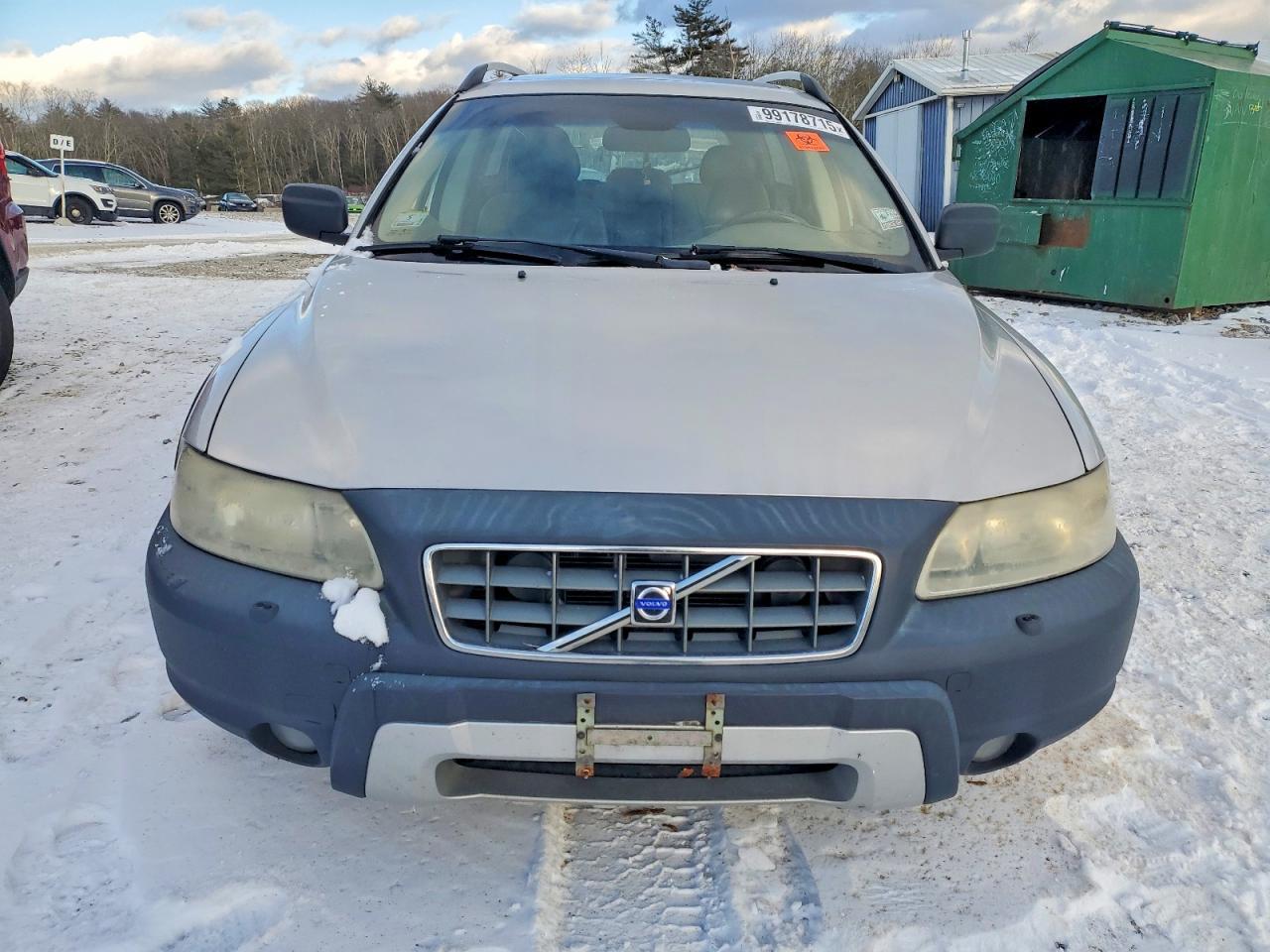2005 VOLVO XC70