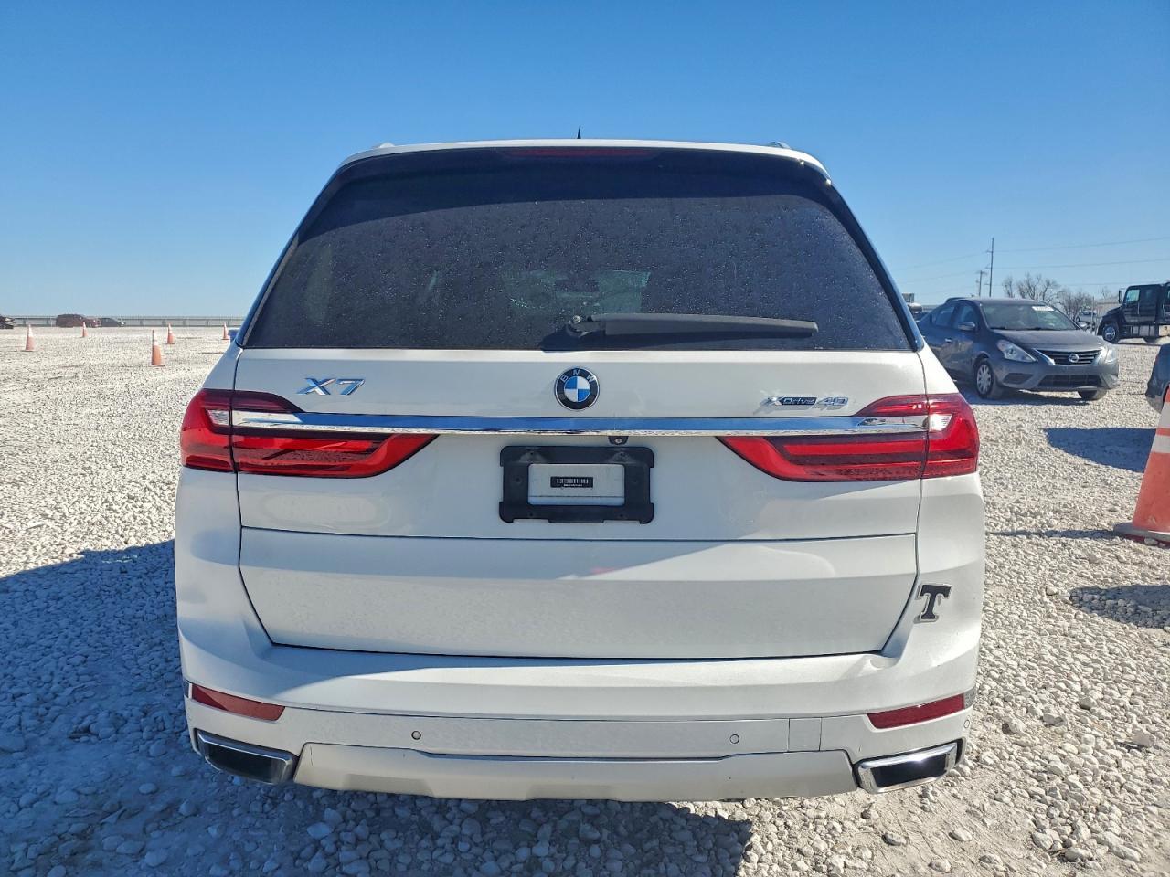 2020 BMW X7