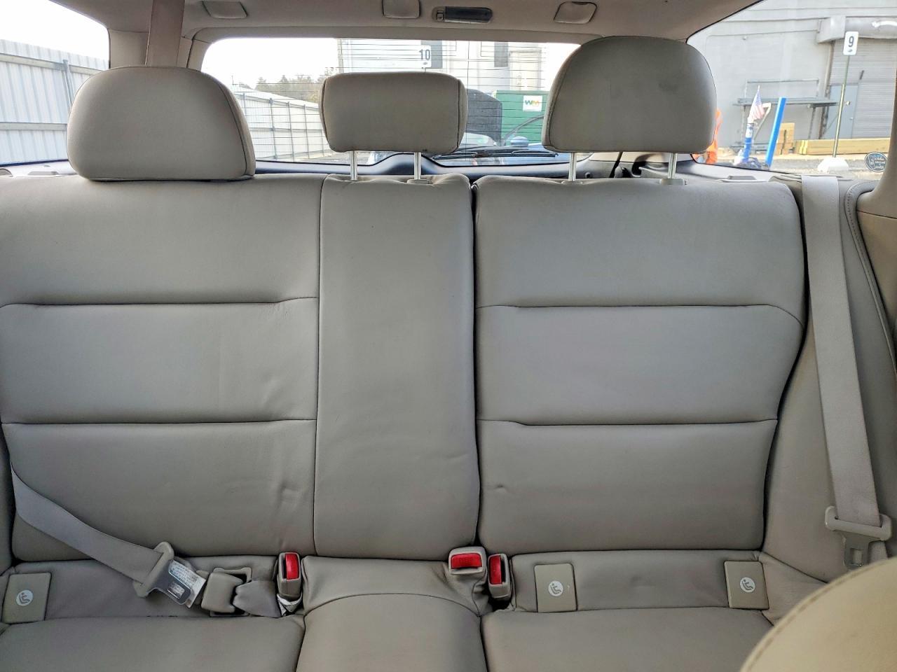 2005 SUBARU Legacy