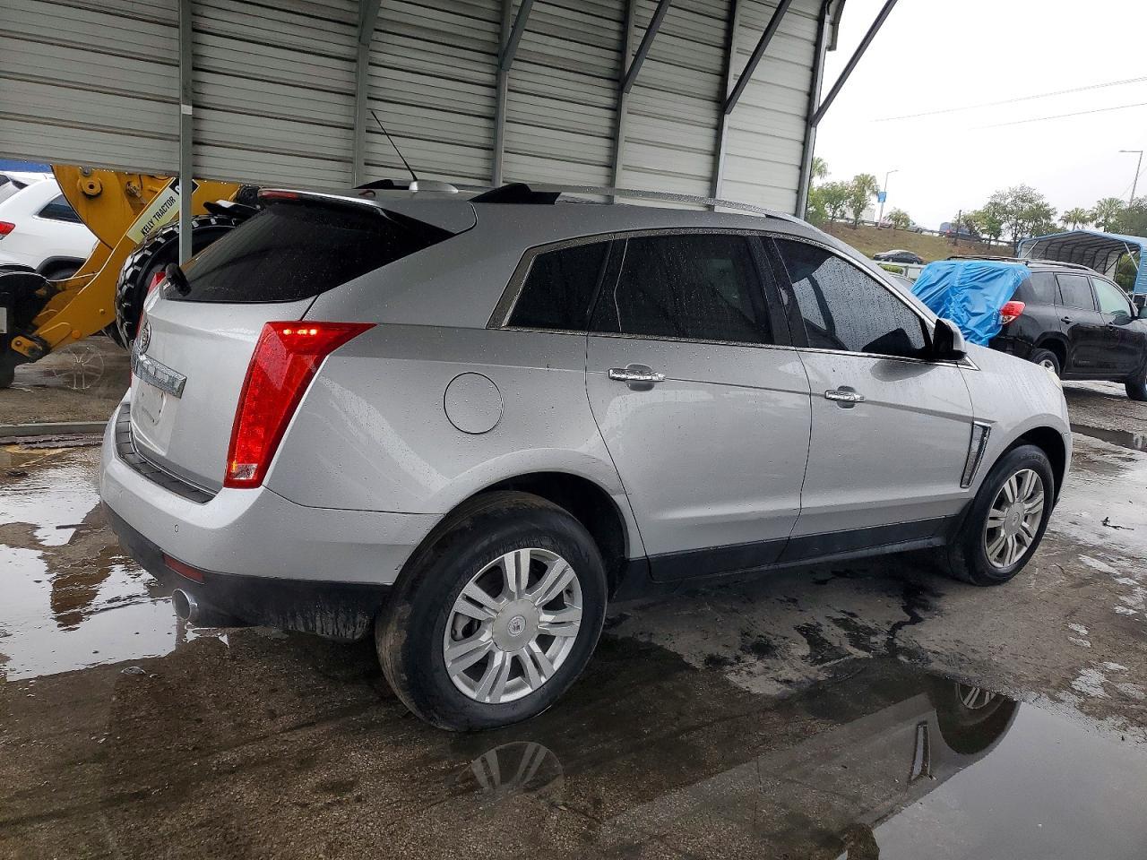 2016 CADILLAC SRX