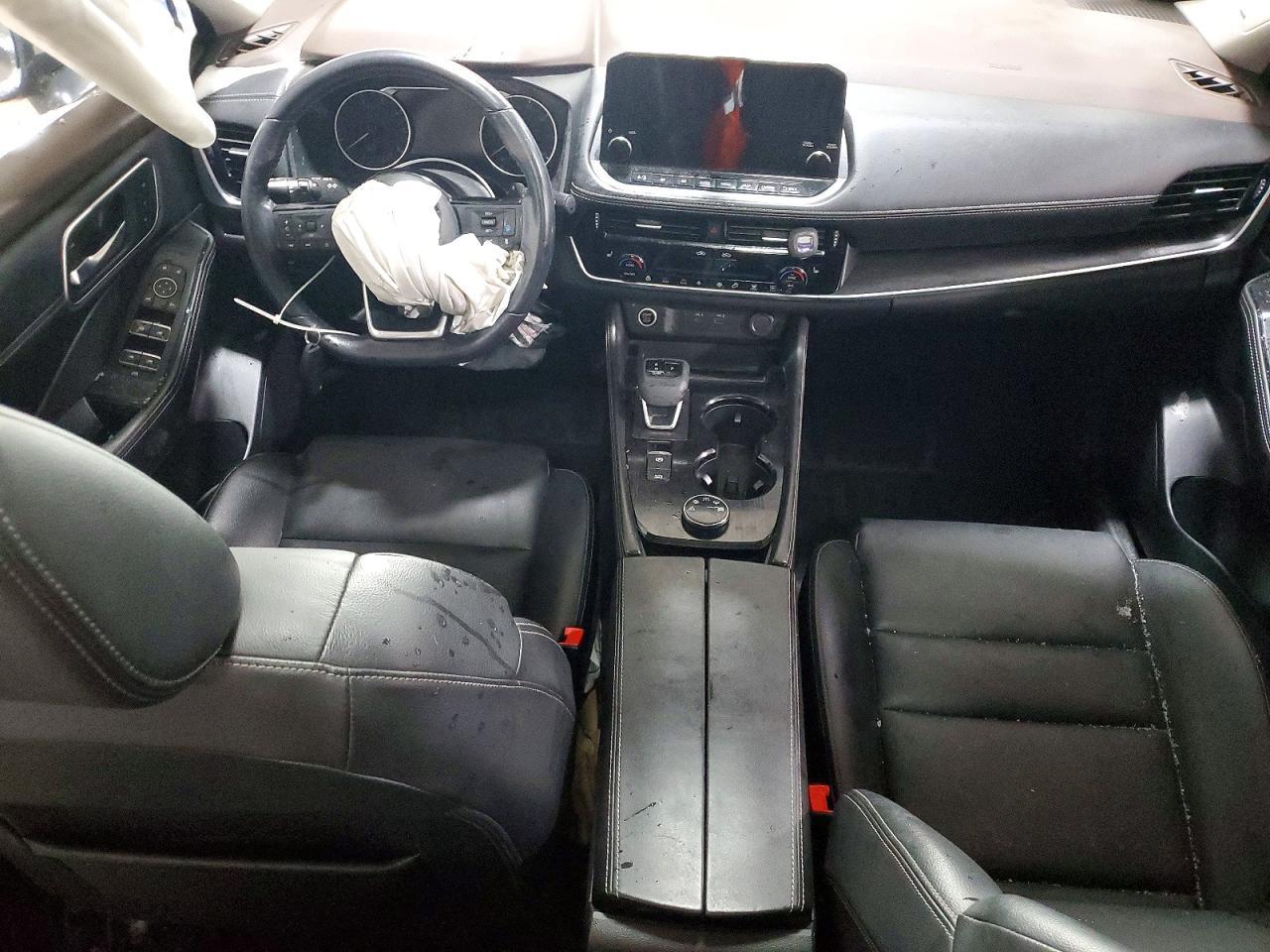 2021 NISSAN ROGUE