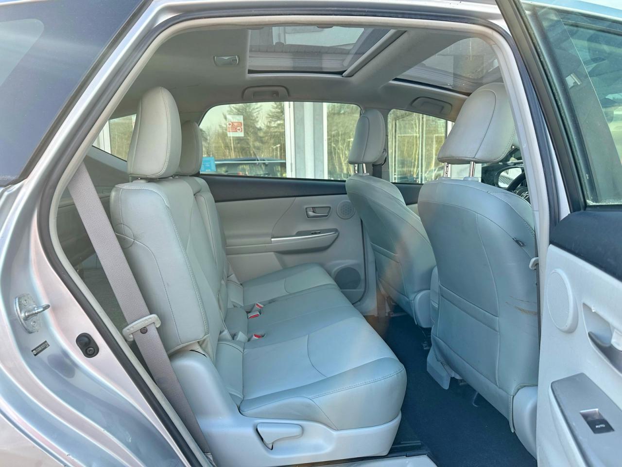 2012 TOYOTA PRIUS V
