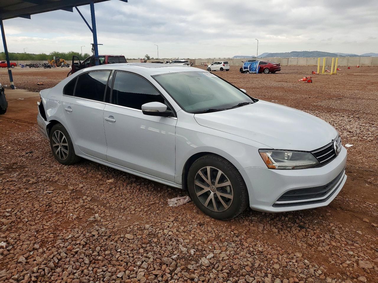 2017 VOLKSWAGEN JETTA