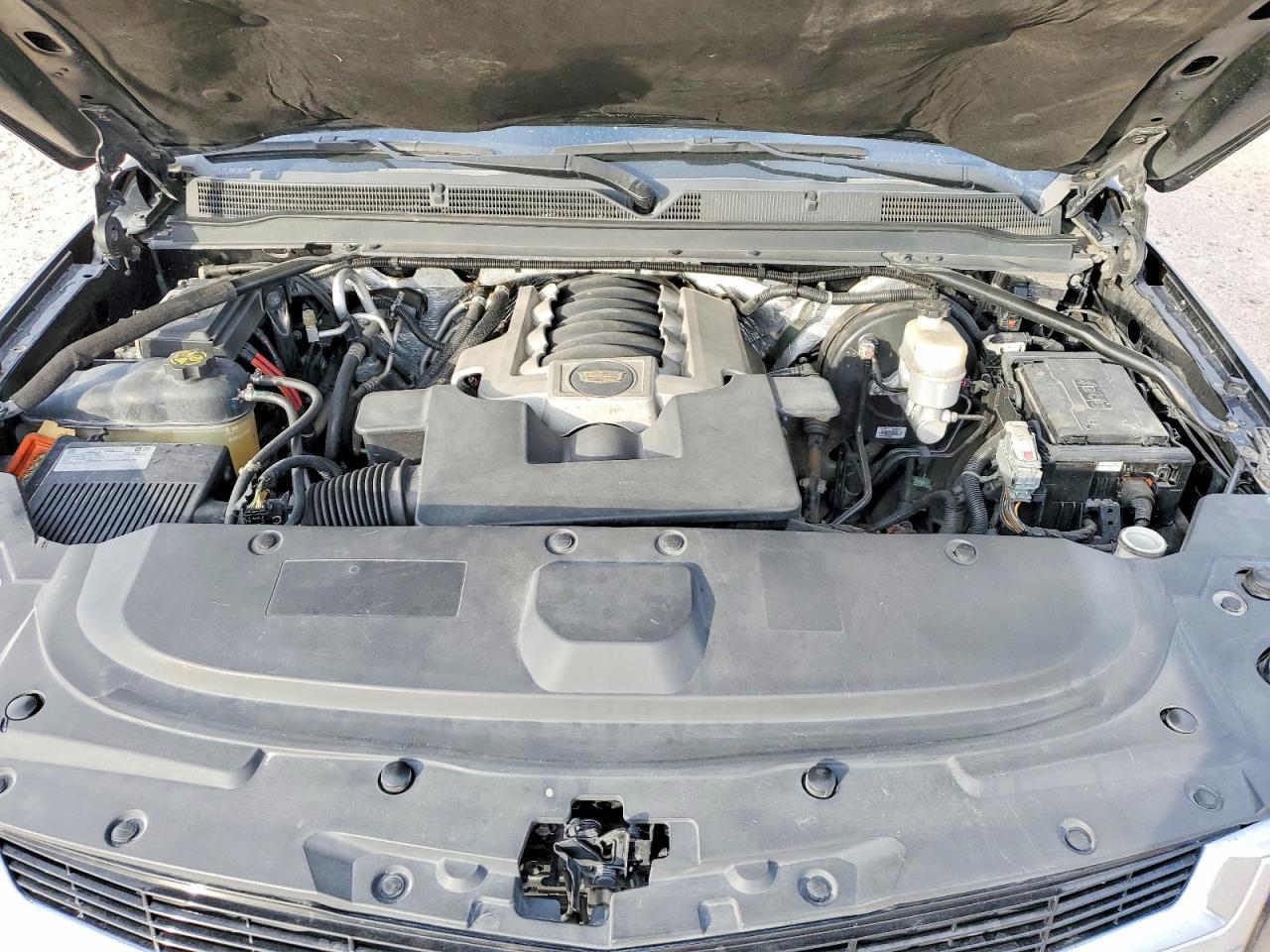 2018 CADILLAC Escalade ESV