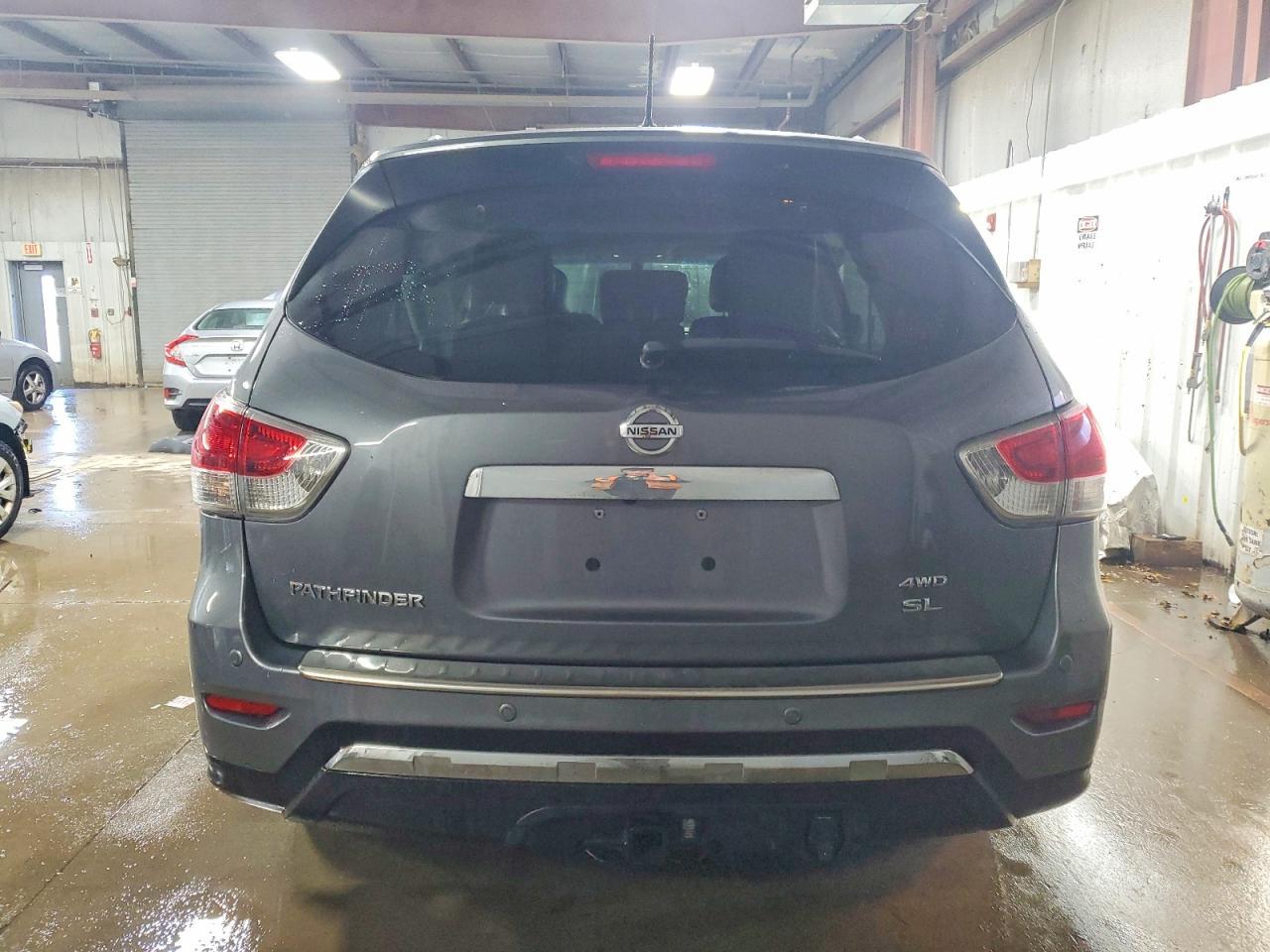 2016 NISSAN PATHFINDER