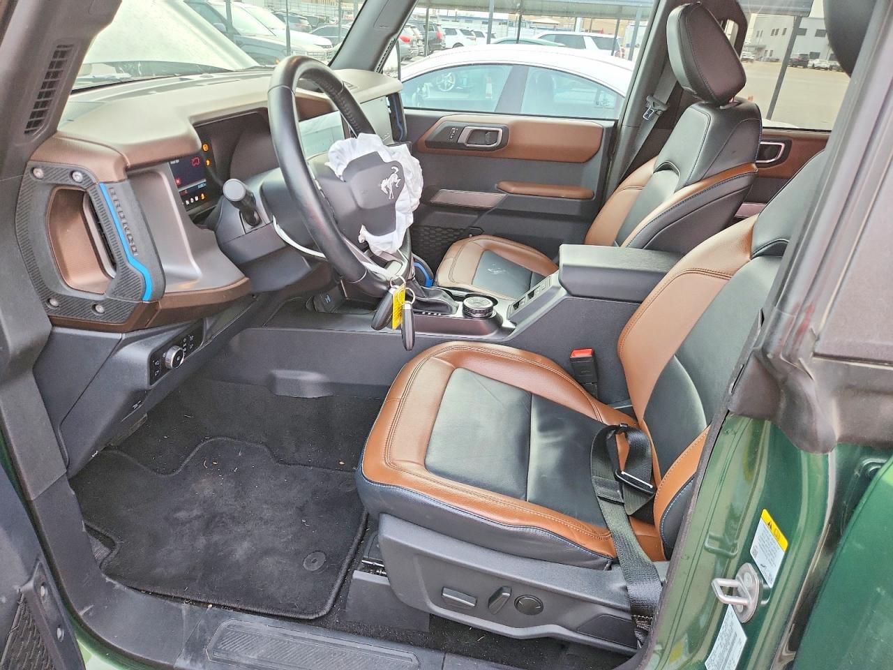 2023 FORD Bronco