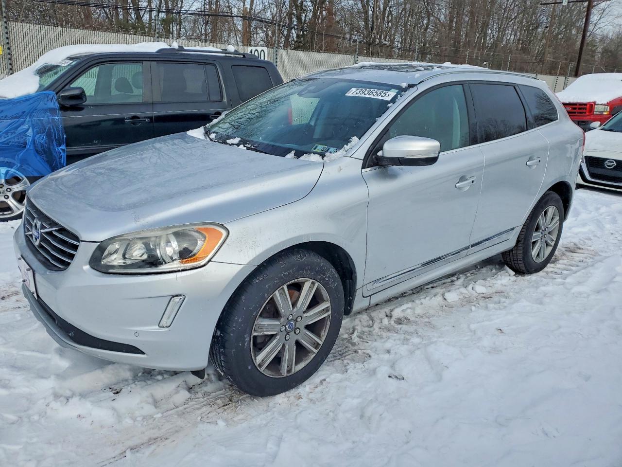 2016 VOLVO XC60