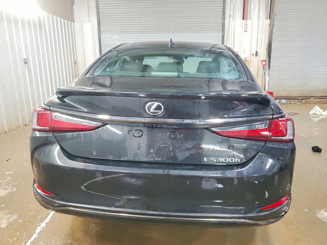 2024 LEXUS ES 300H
