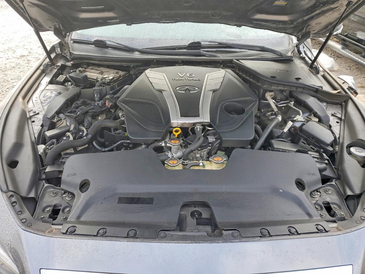 2016 INFINITI Q50