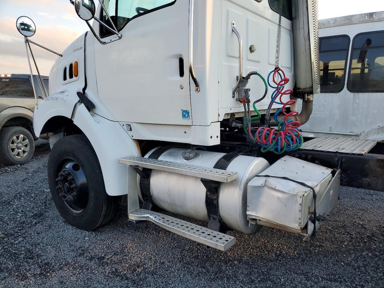 2007 STERLING A9500