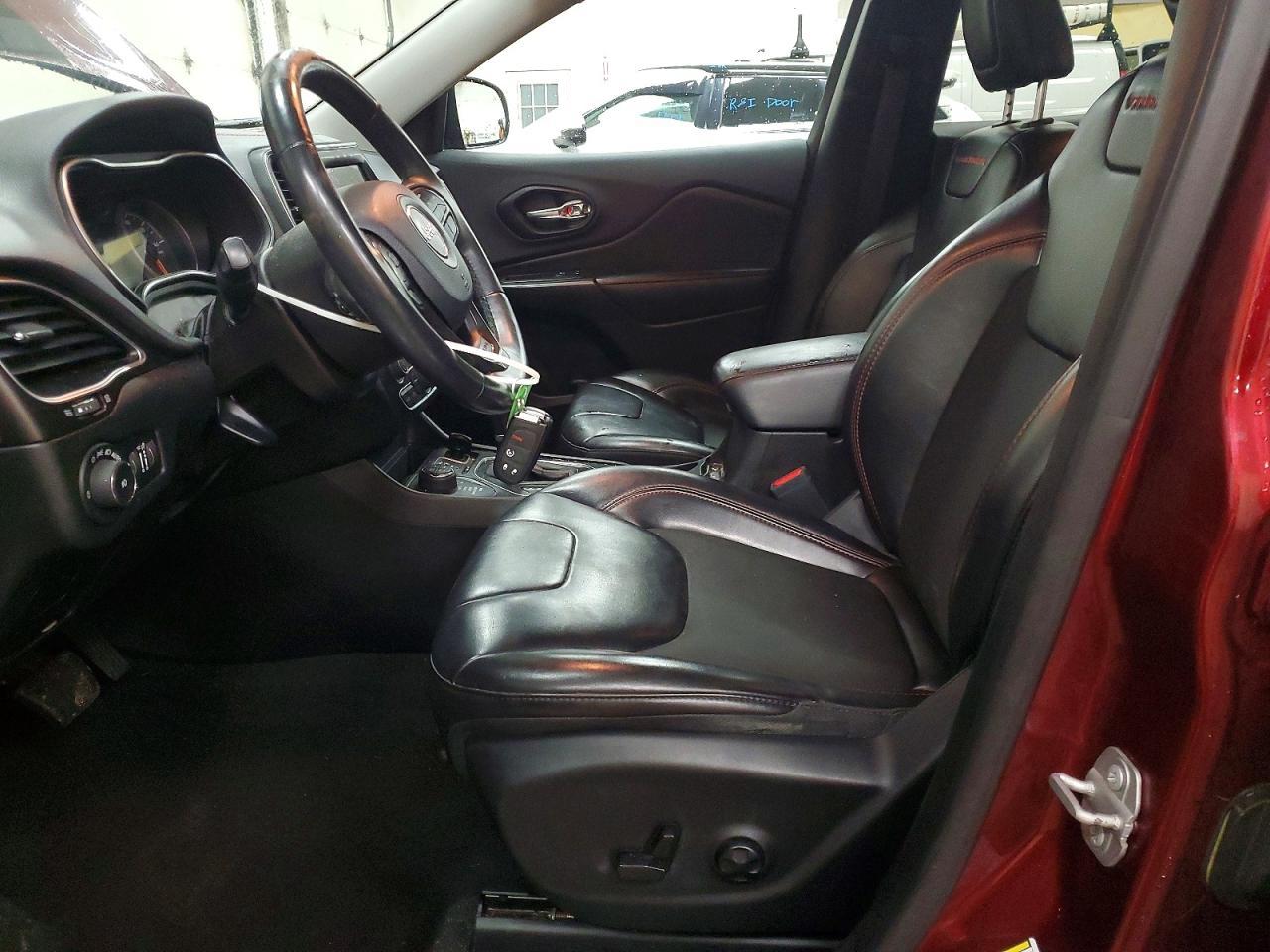 2019 JEEP CHEROKEE