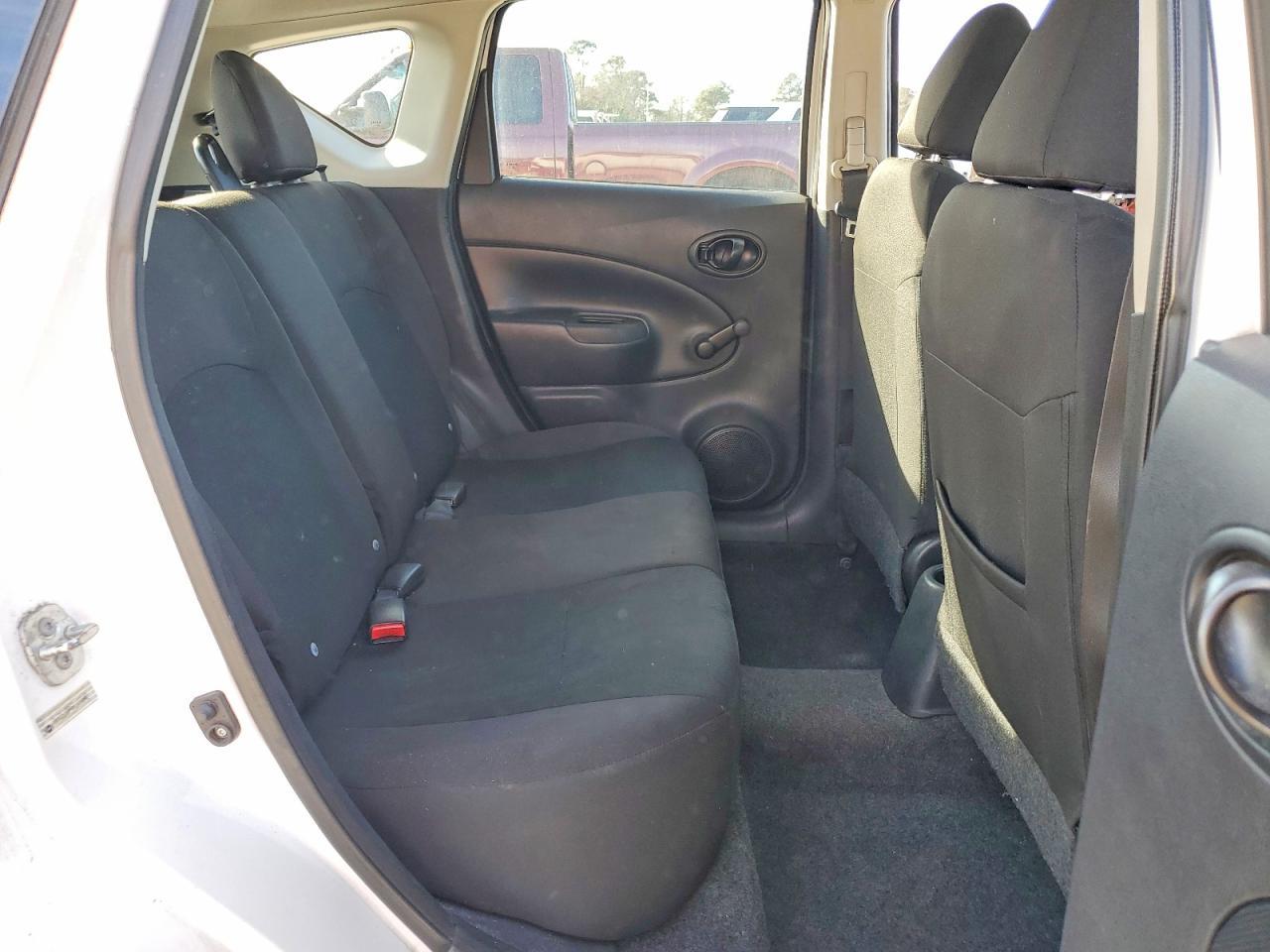 2015 NISSAN Versa Note