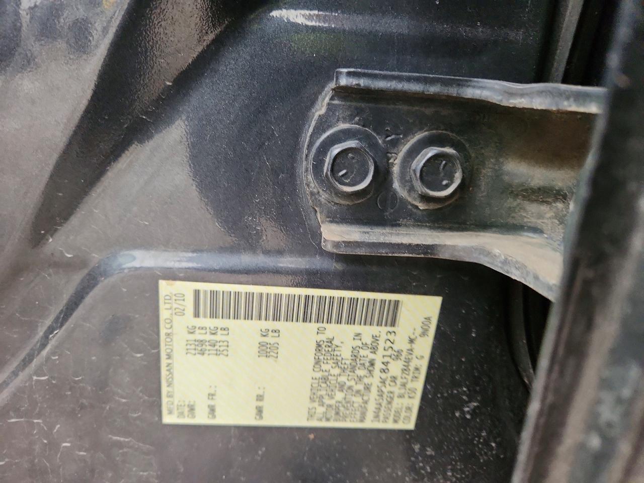 2010 NISSAN Maxima