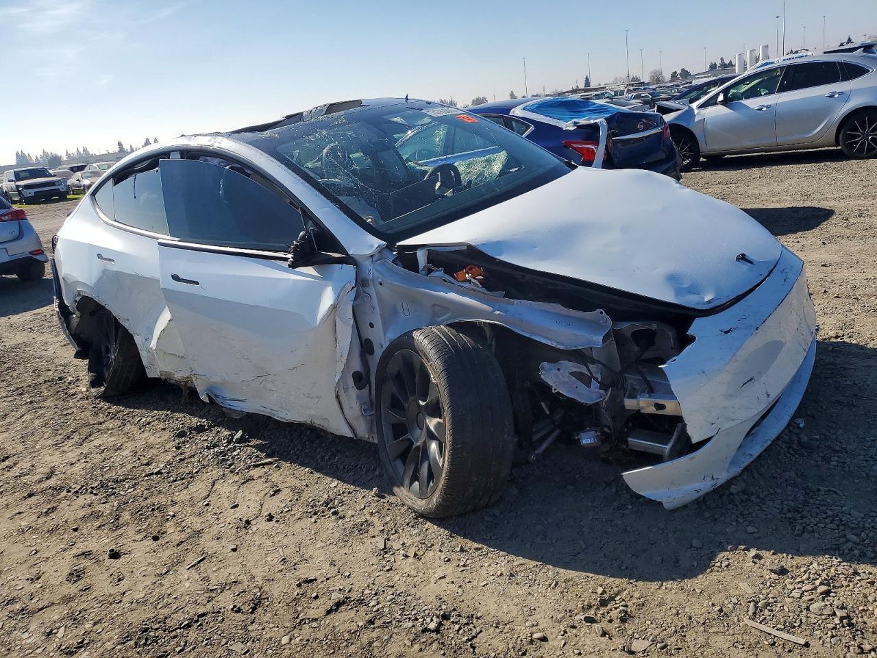2023 TESLA MODEL Y