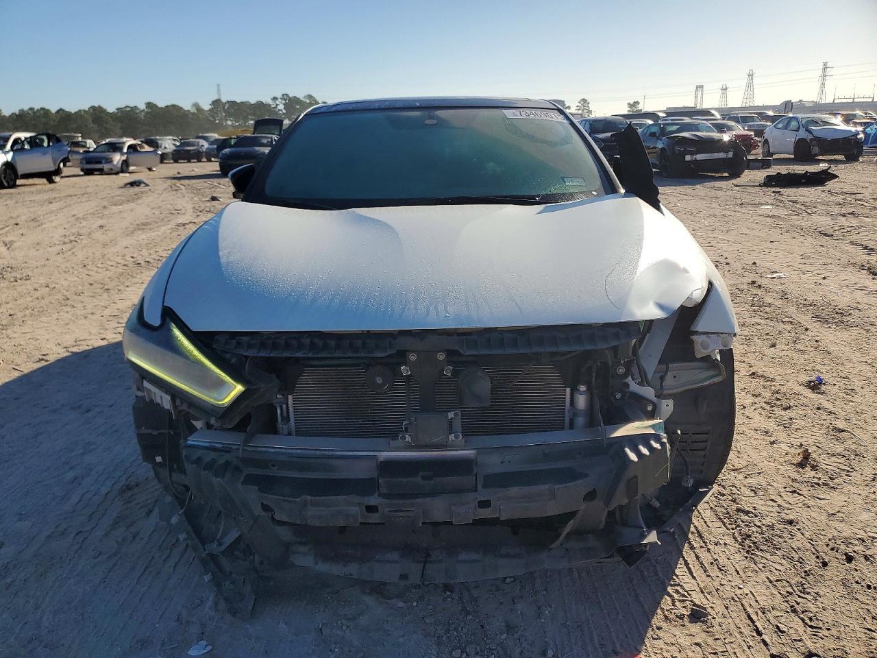 2019 NISSAN Maxima