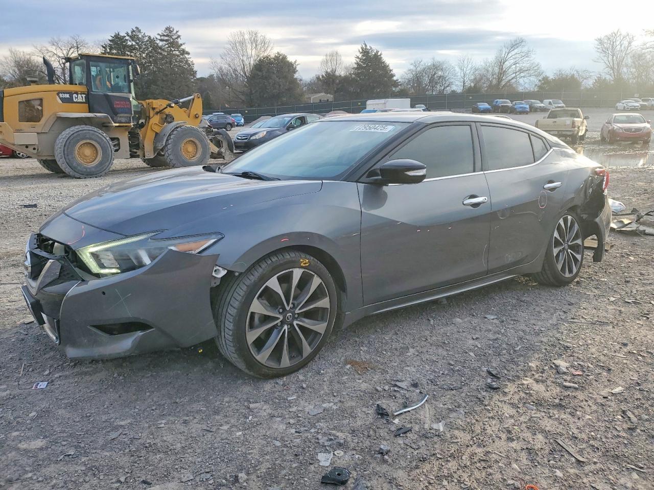 2017 NISSAN Maxima