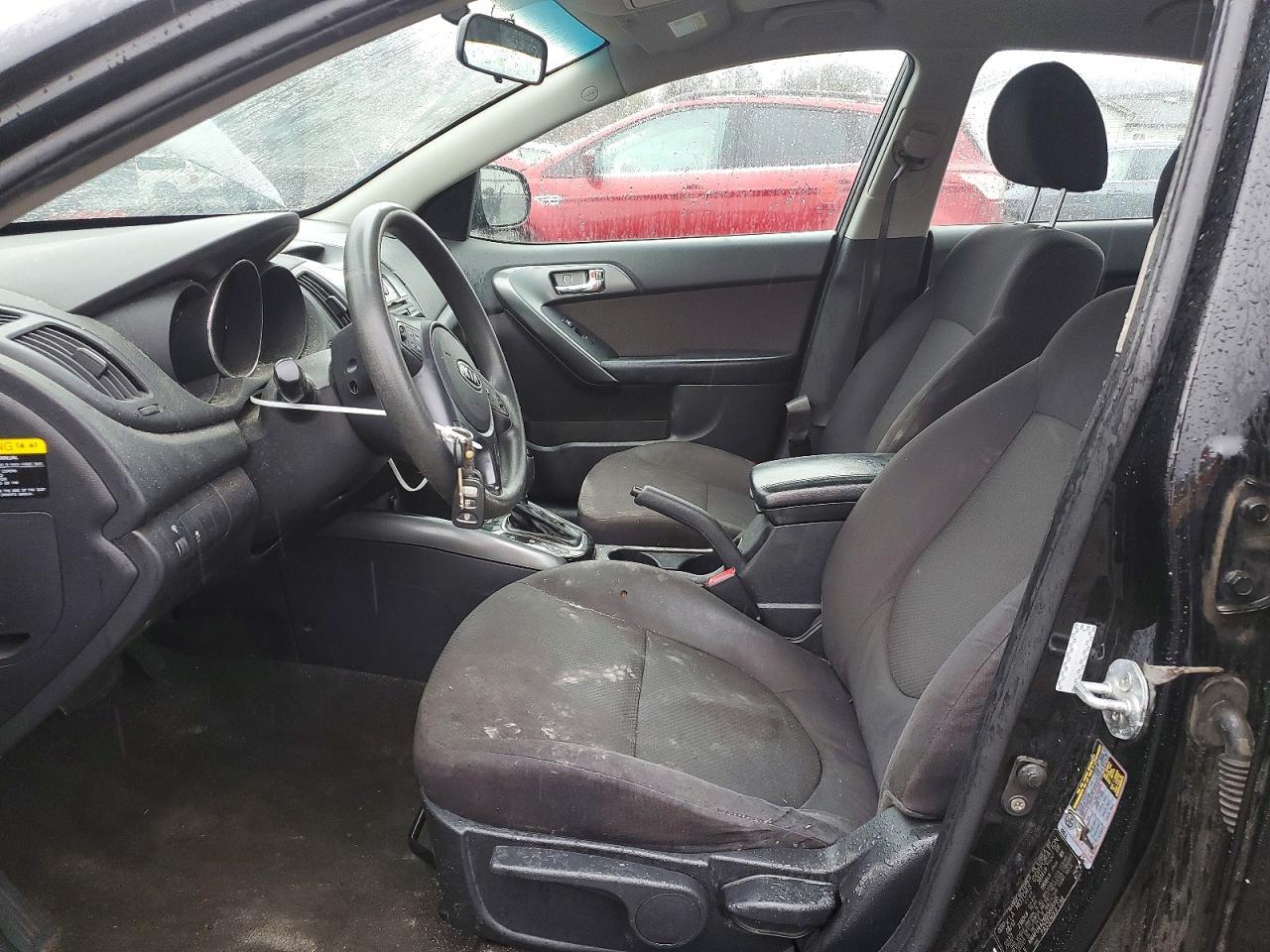2013 KIA FORTE
