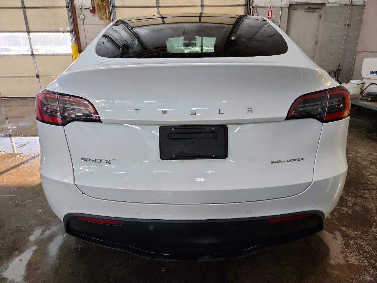 2020 TESLA MODEL Y