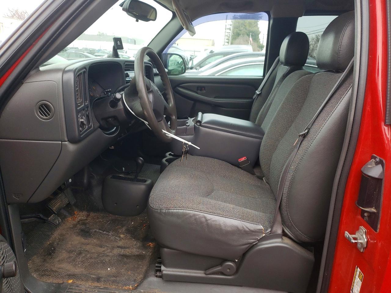 2004 CHEVROLET Silverado