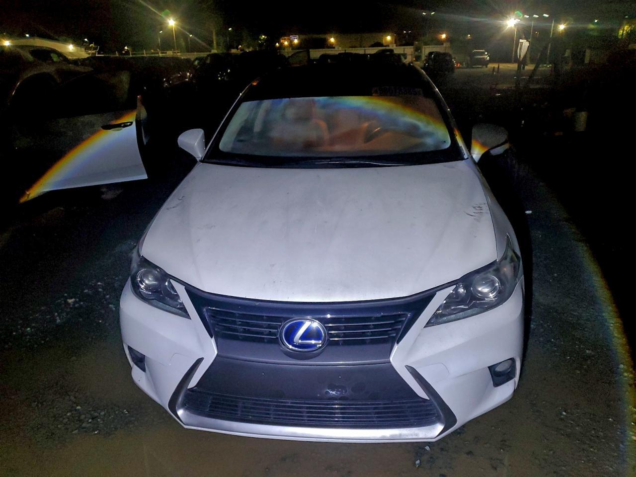 2015 LEXUS CT 200