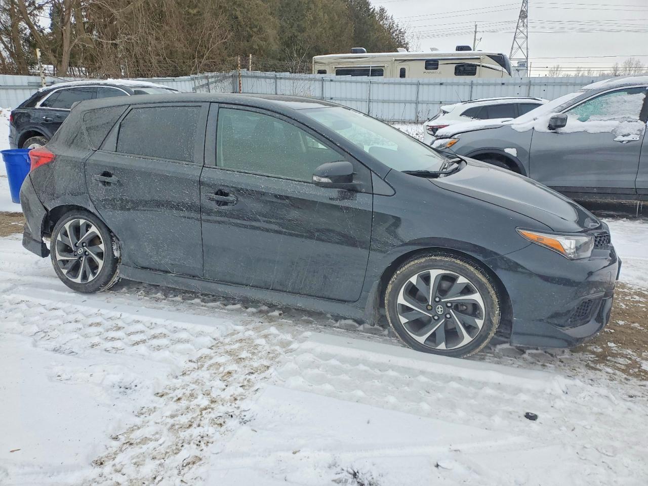 2016 TOYOTA SCION