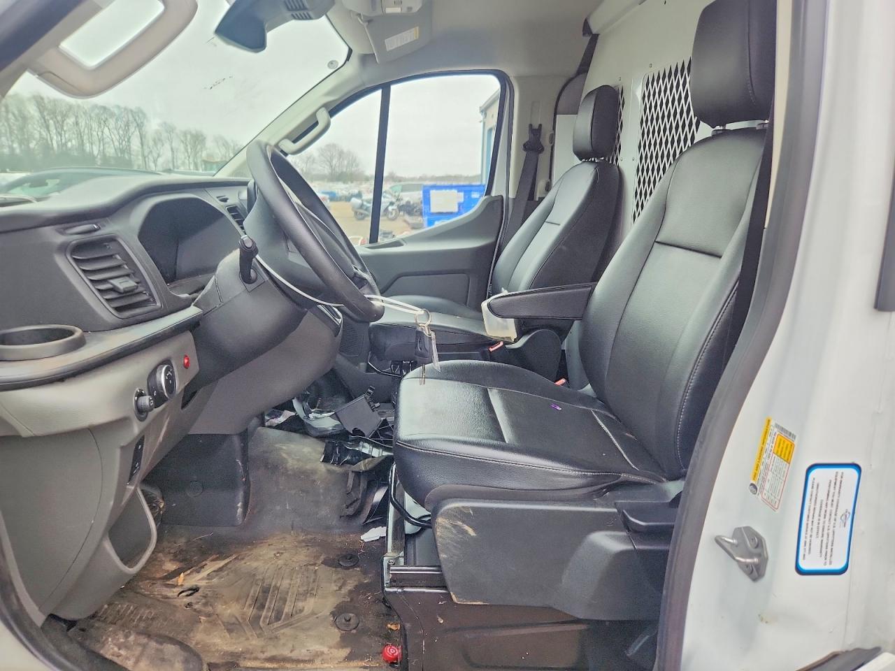 2024 FORD Transit