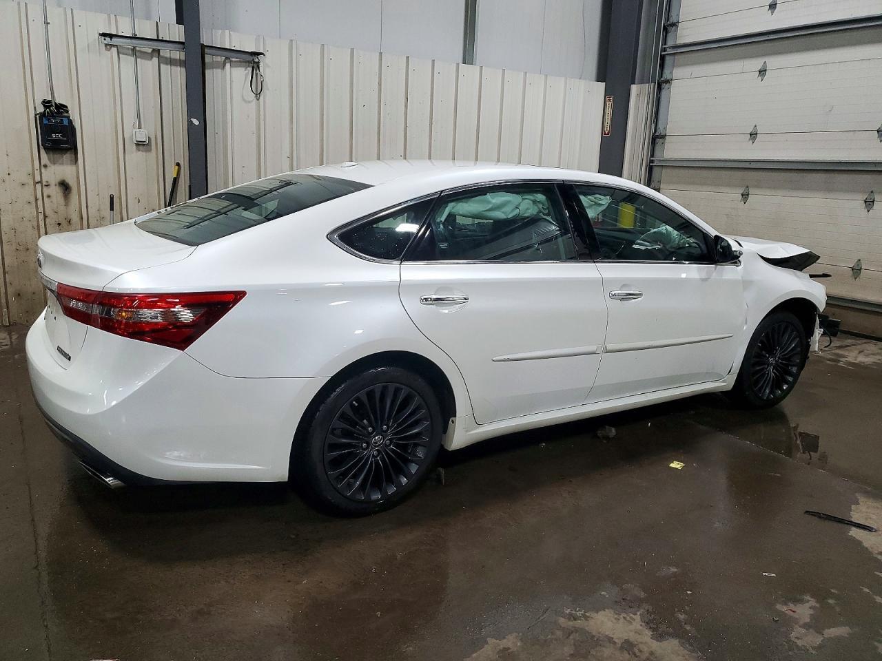2016 TOYOTA Avalon