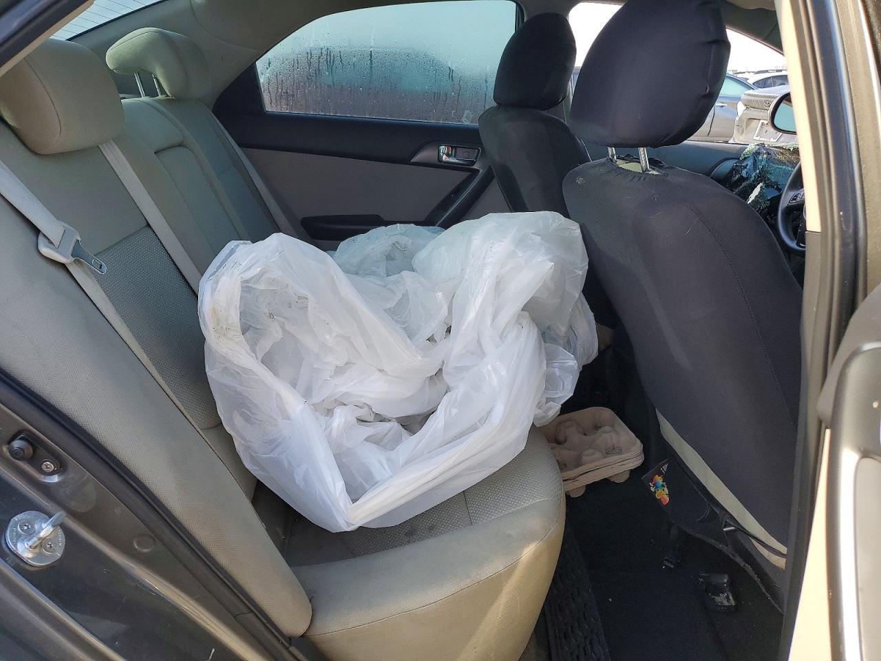 2013 KIA FORTE