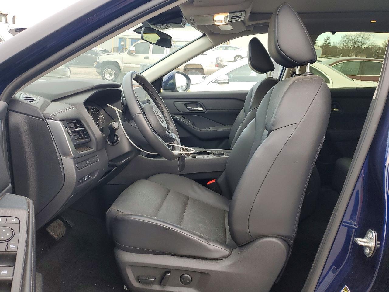 2024 NISSAN ROGUE