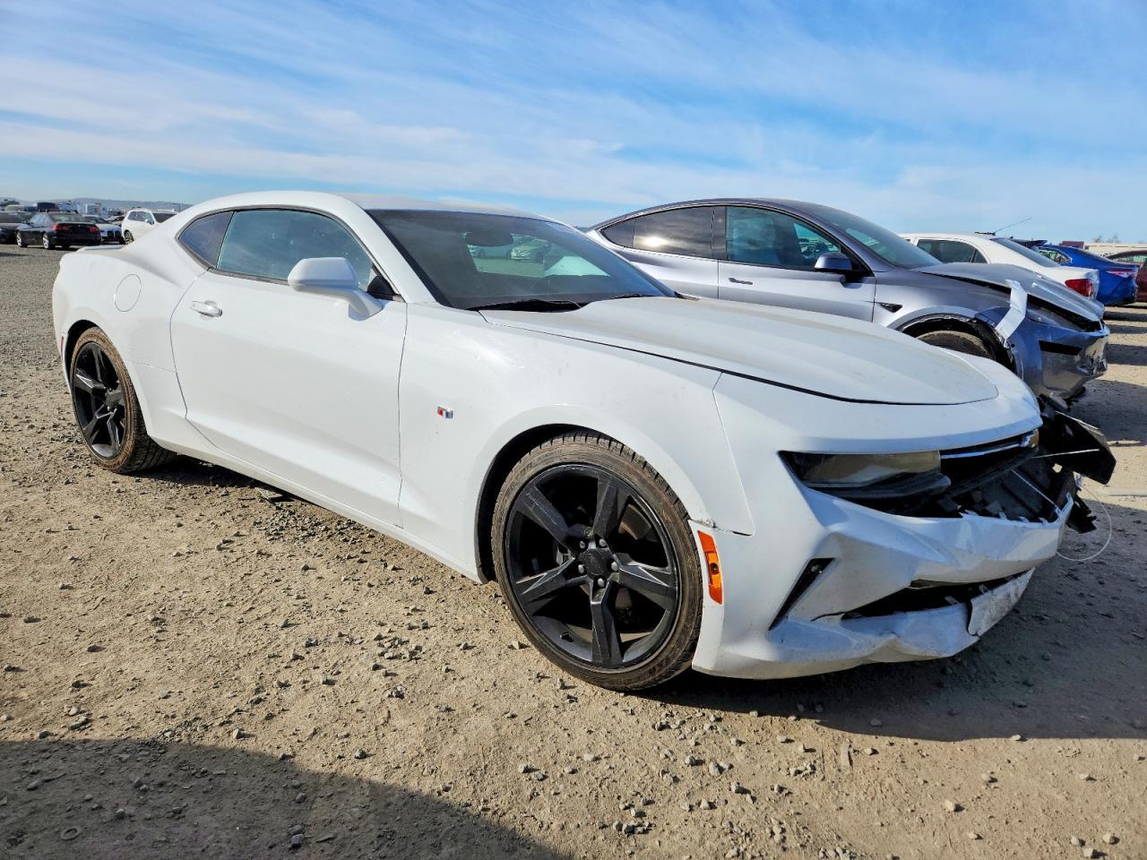 2017 CHEVROLET Camaro