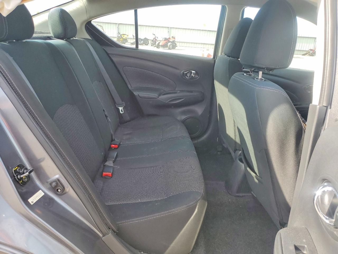 2019 NISSAN VERSA