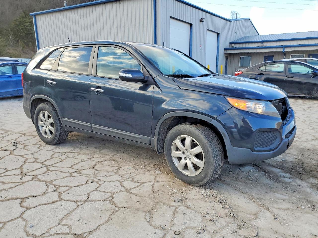 2013 KIA SORENTO