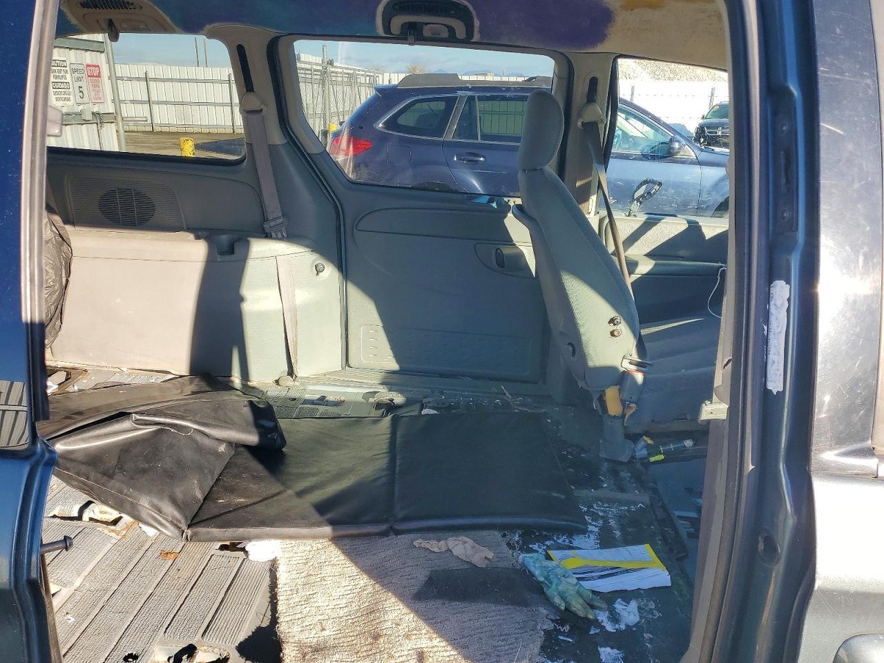 2005 DODGE GRAND CARAVAN