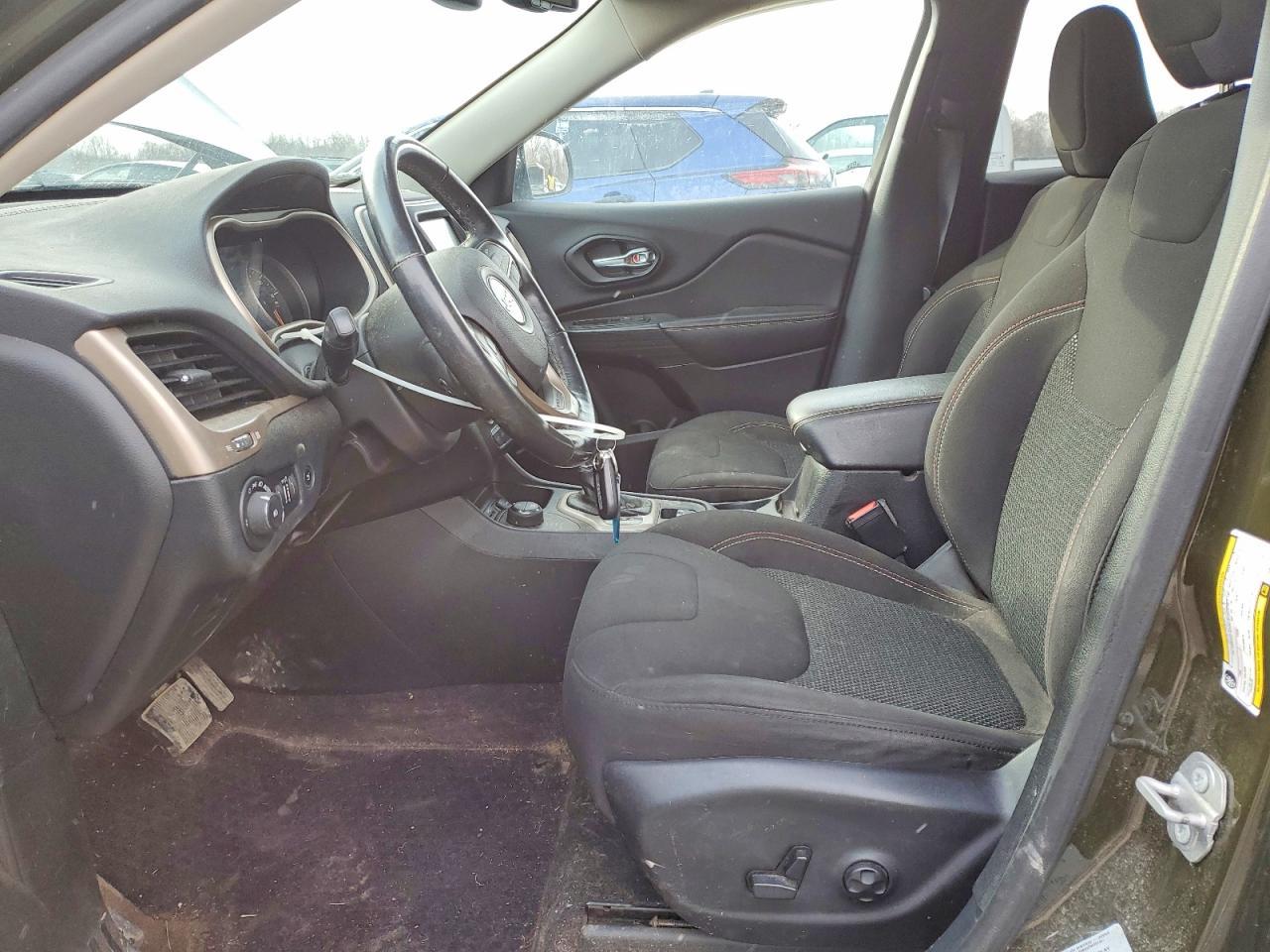 2016 JEEP CHEROKEE