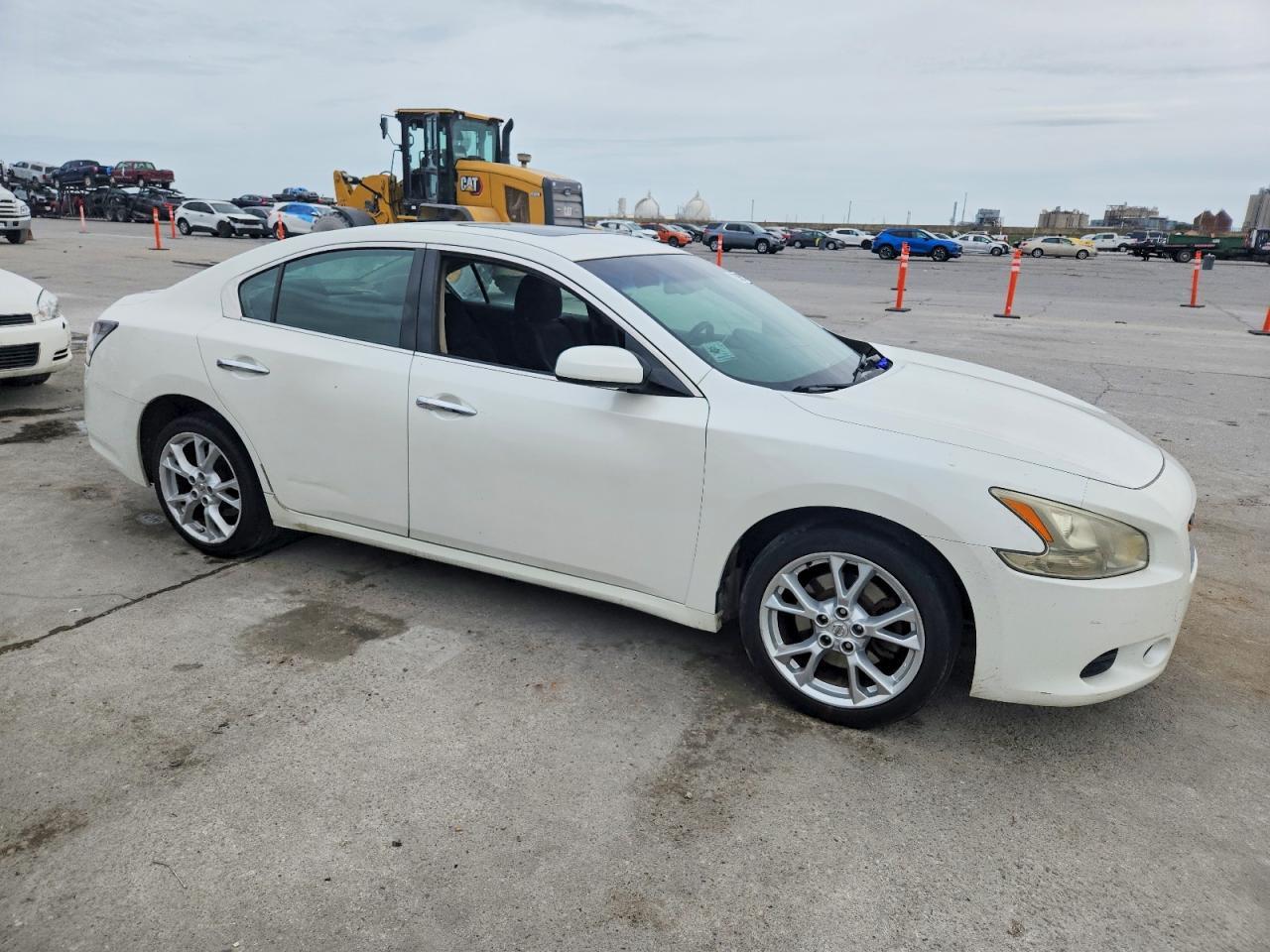 2014 NISSAN Maxima
