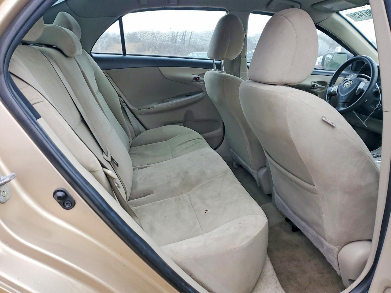 2012 TOYOTA COROLLA