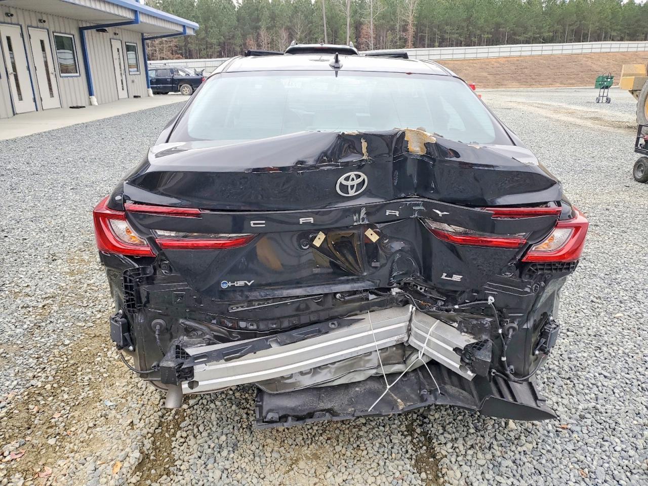 2025 TOYOTA CAMRY
