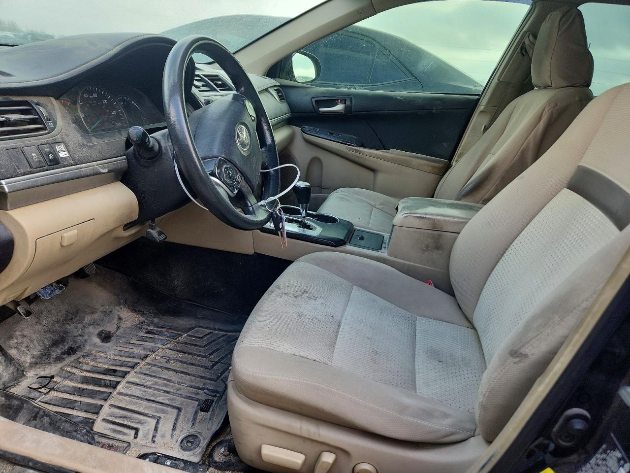 2014 TOYOTA CAMRY