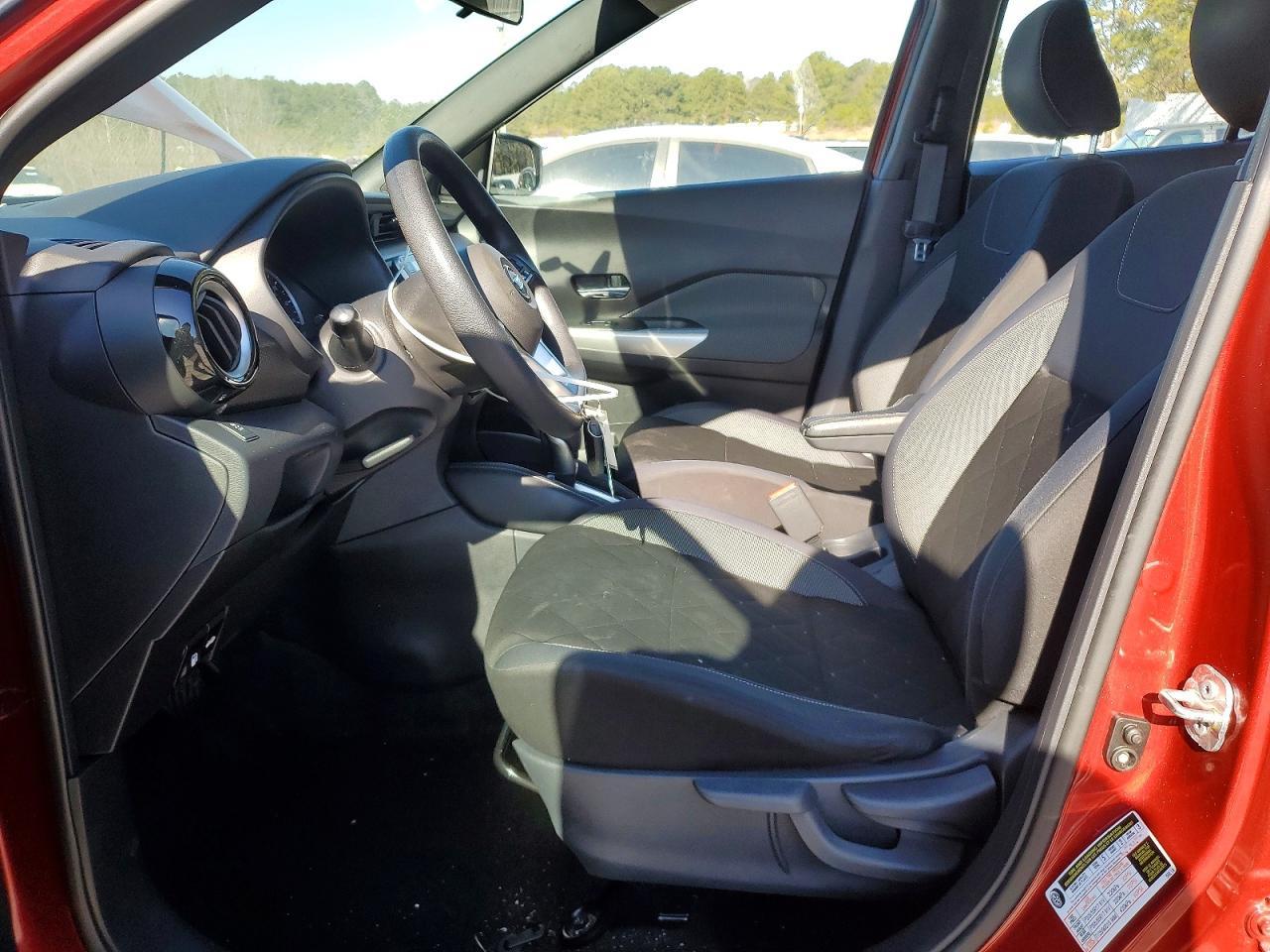2019 NISSAN KICKS