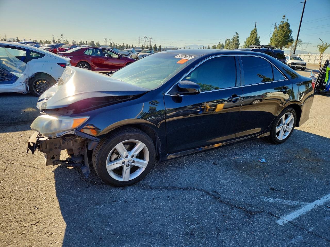 2014 TOYOTA CAMRY