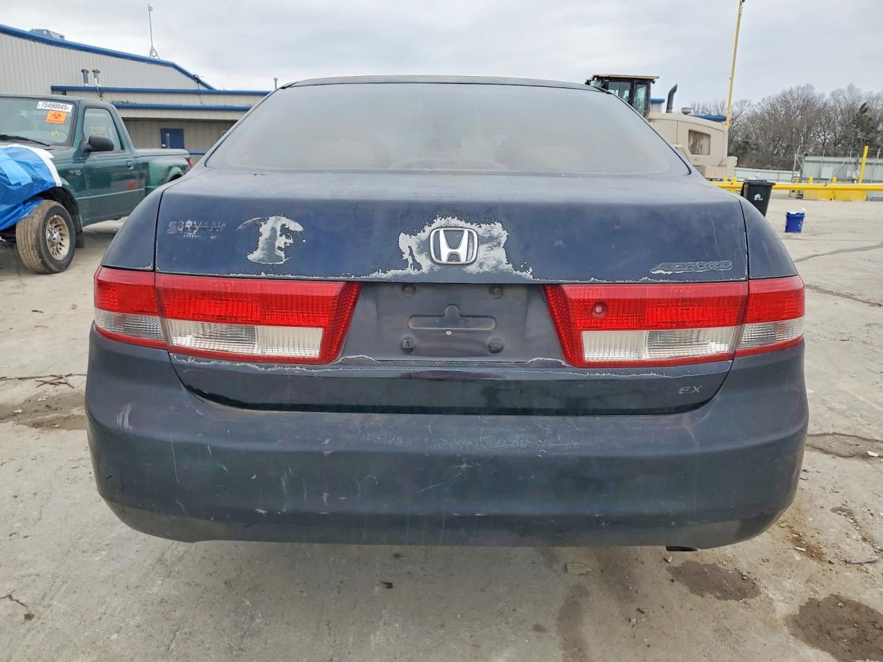2004 HONDA ACCORD