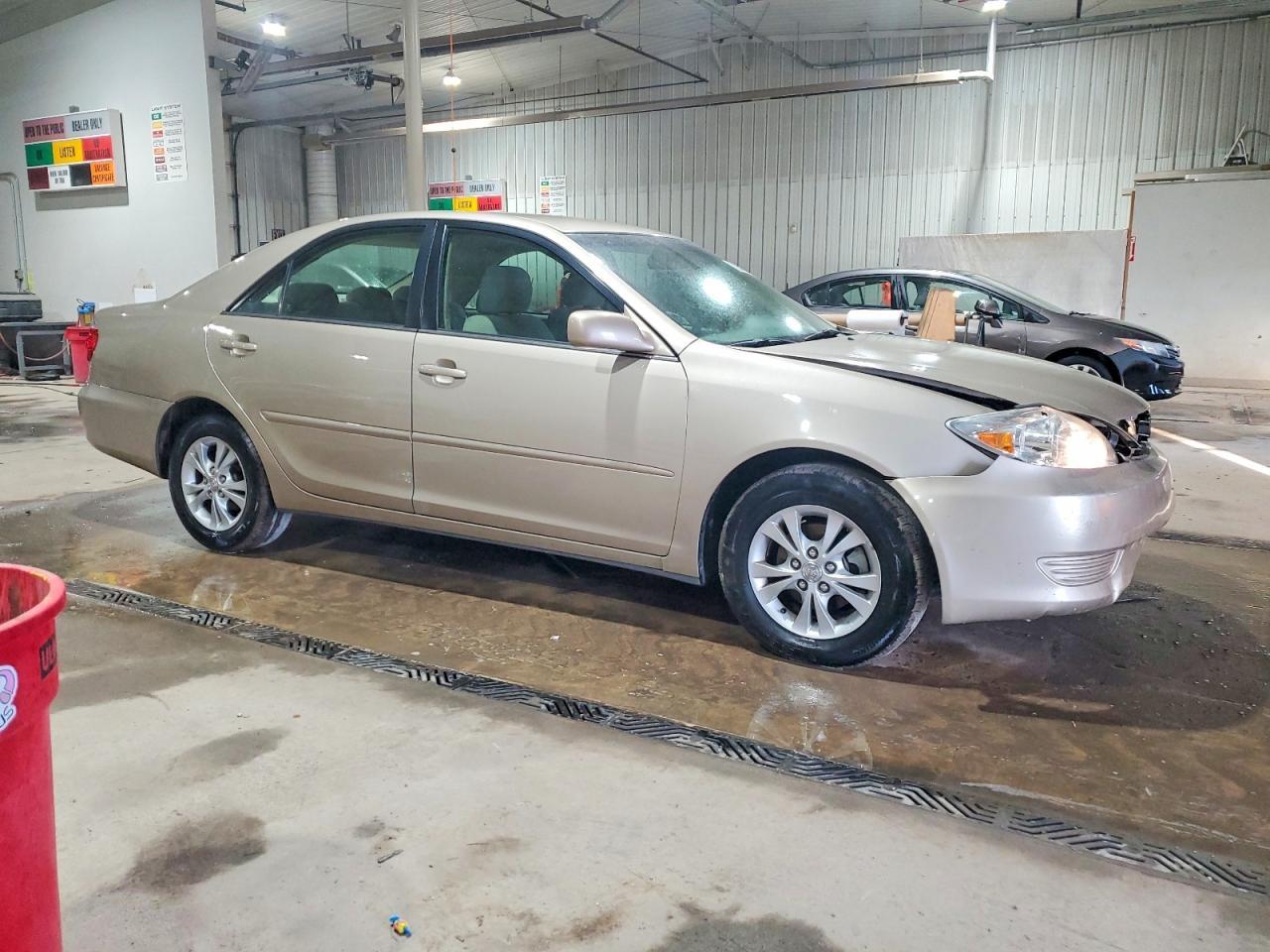 2006 TOYOTA CAMRY