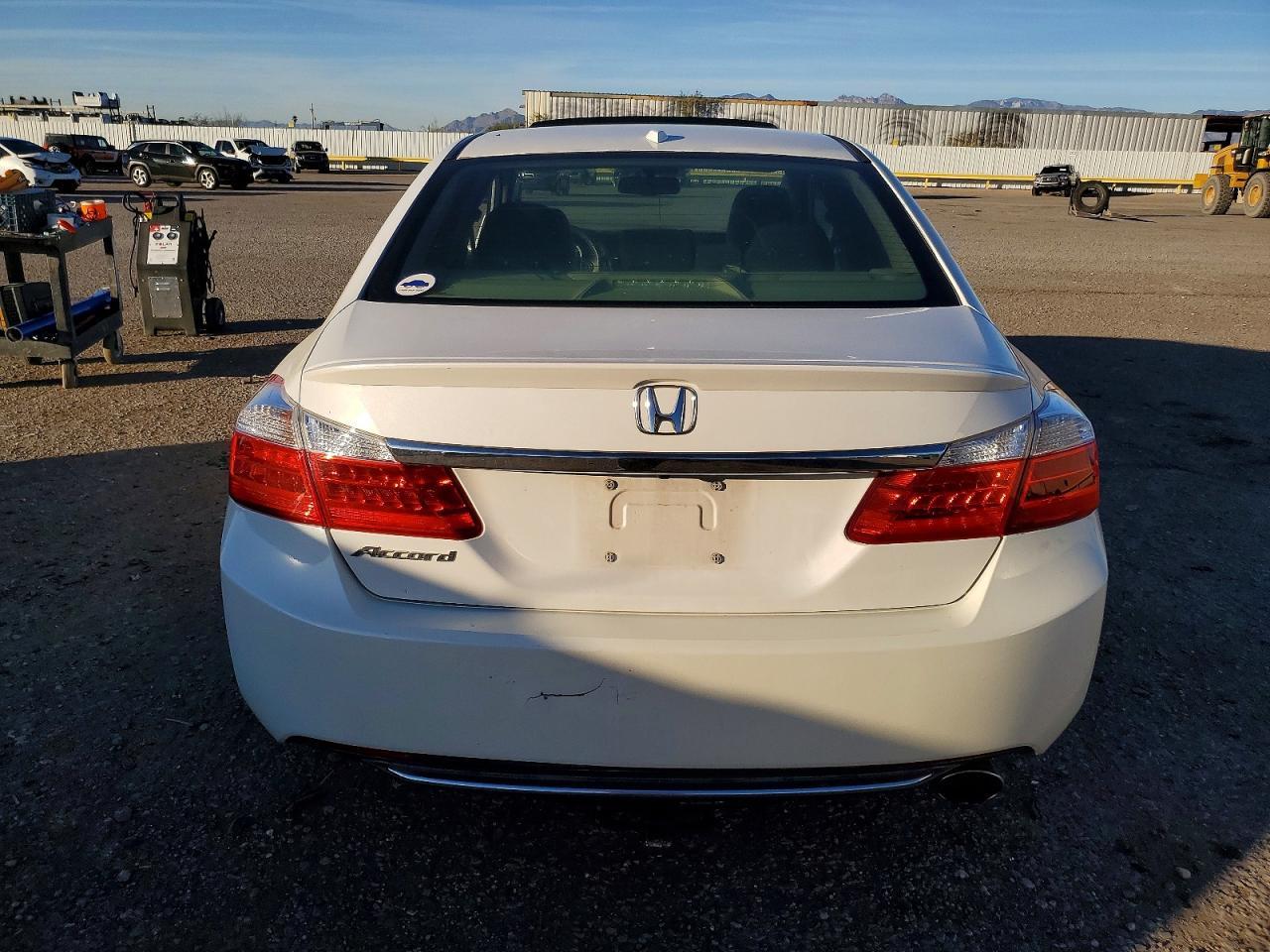 2013 HONDA ACCORD