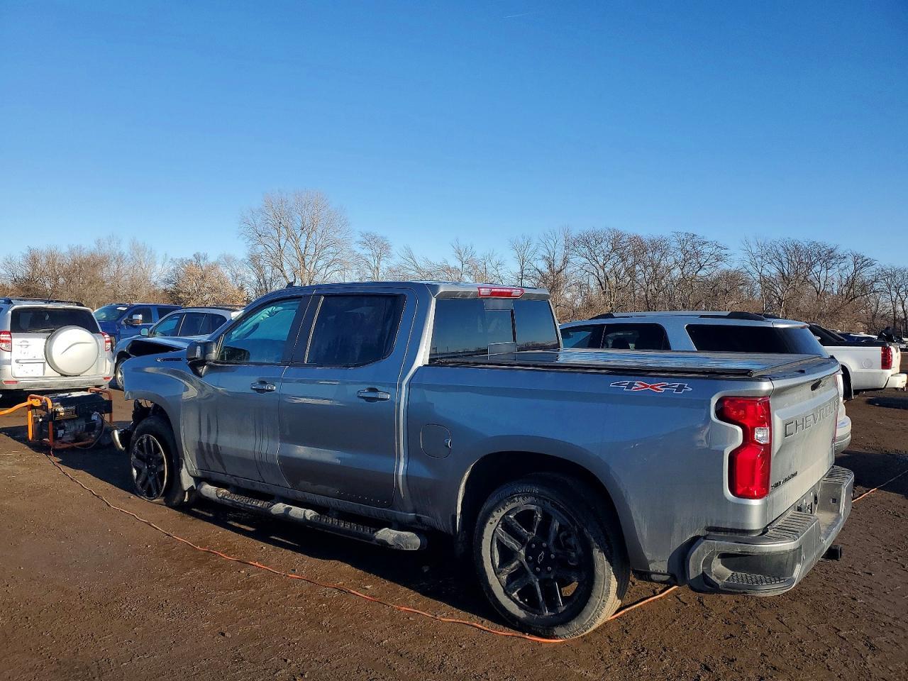 2024 CHEVROLET Silverado