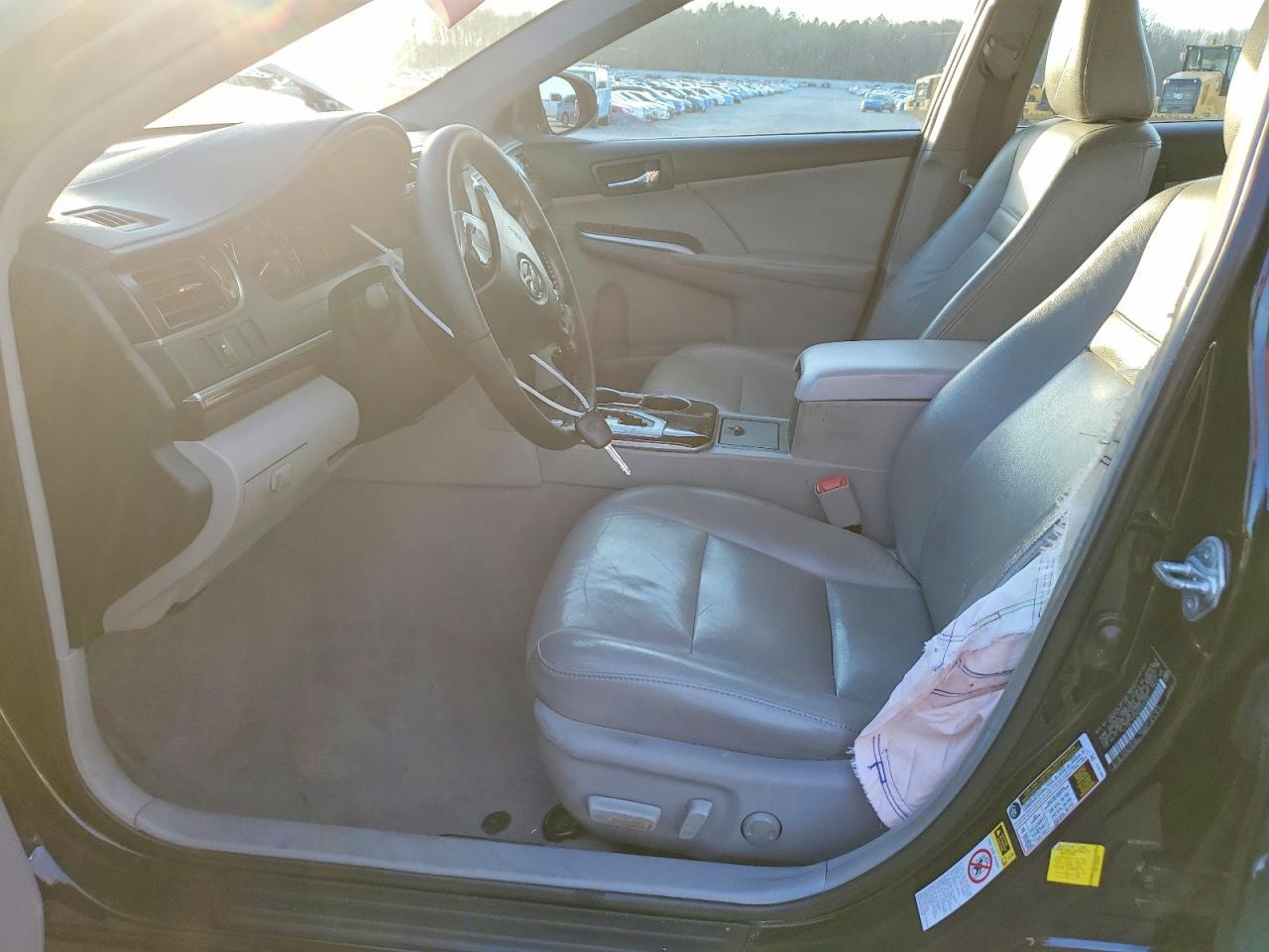 2012 TOYOTA CAMRY