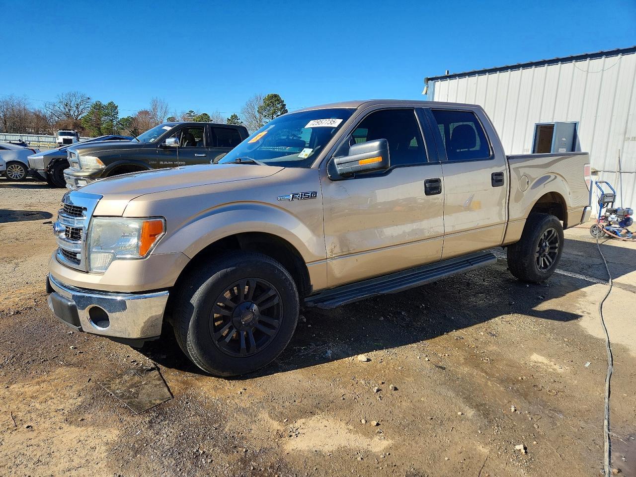 2014 FORD F-150
