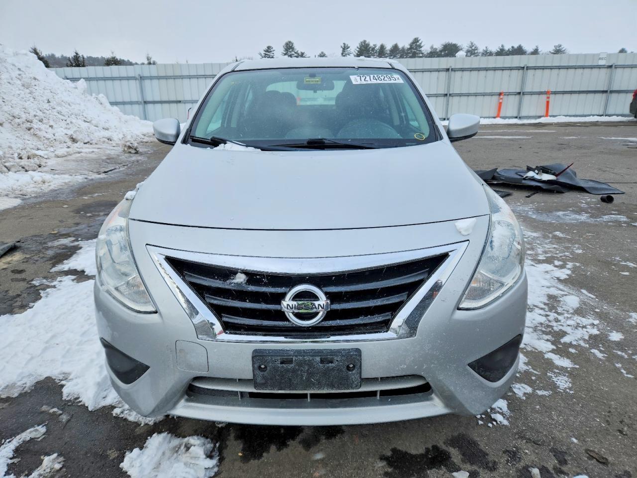 2018 NISSAN VERSA
