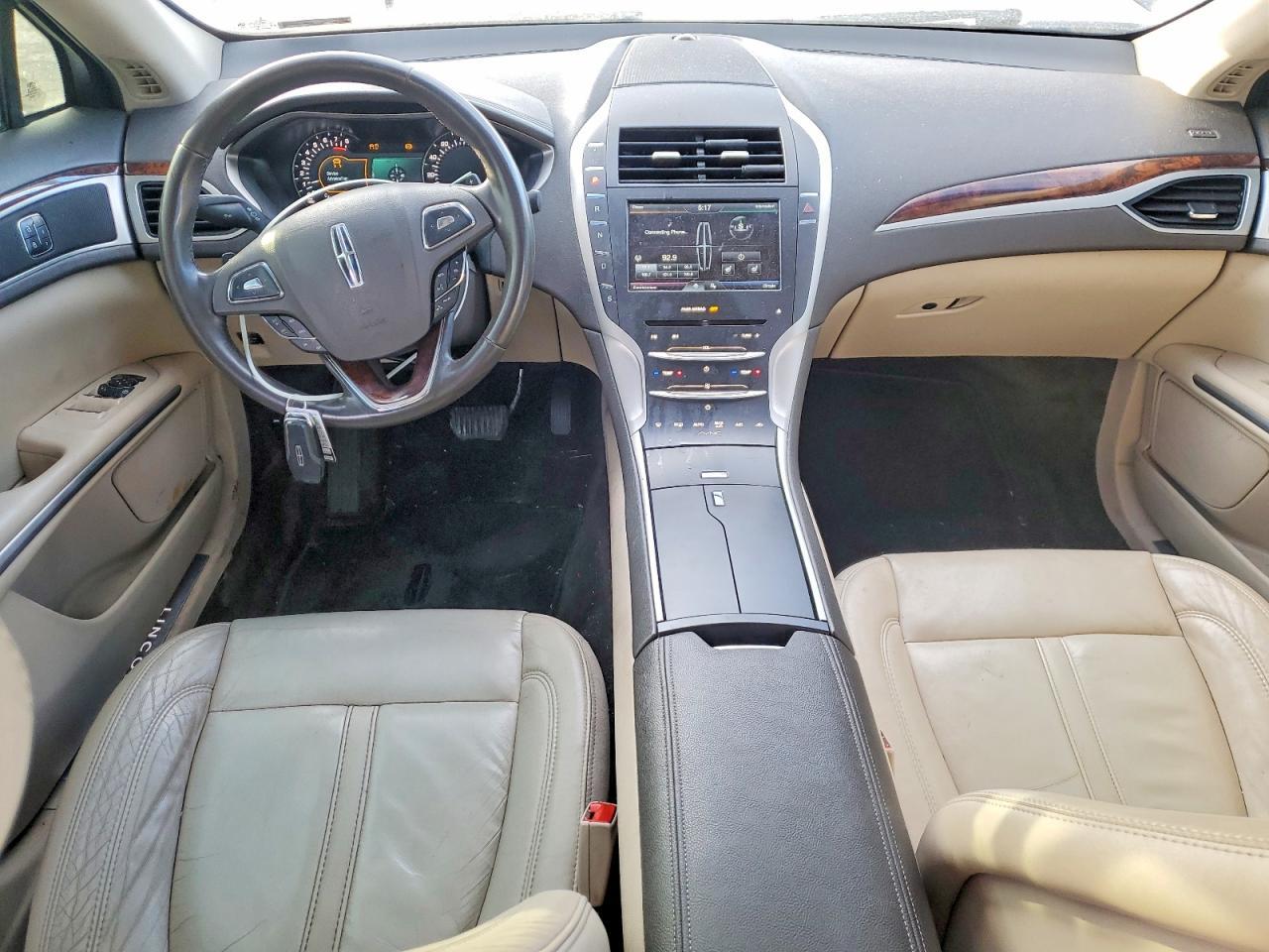 2016 LINCOLN MKZ