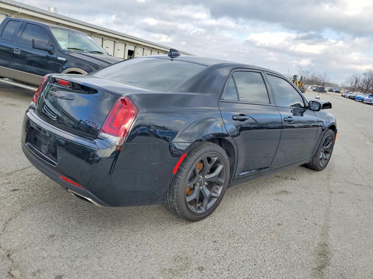 2021 CHRYSLER 300