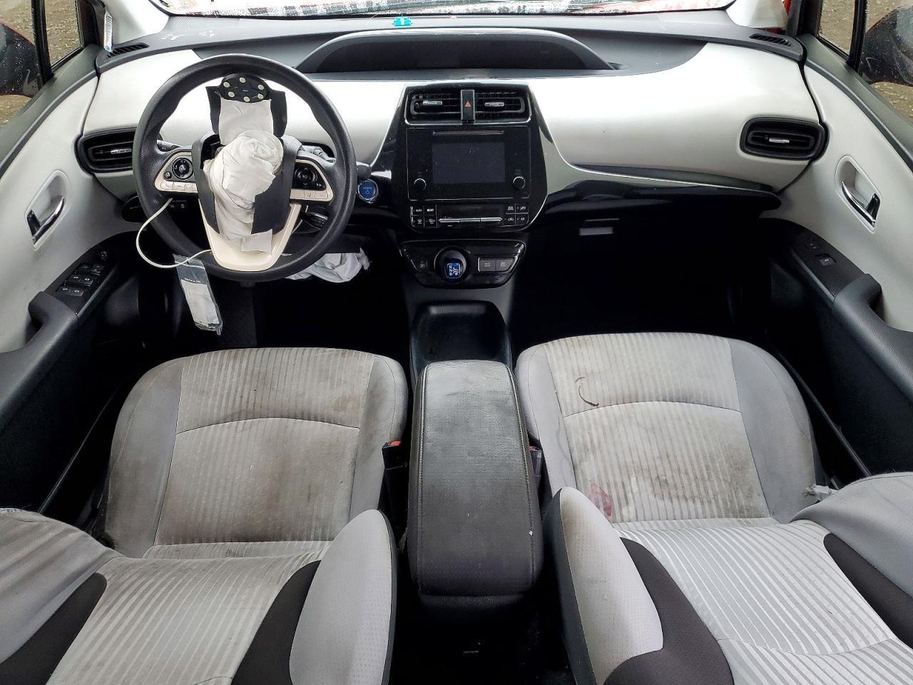 2017 TOYOTA PRIUS